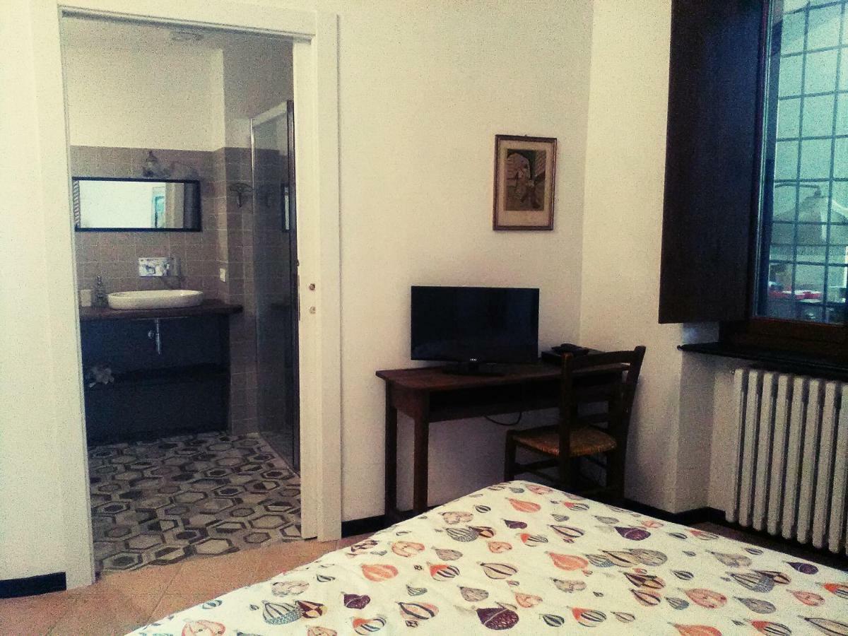 Oddi21 B&B Альбенга Екстер'єр фото